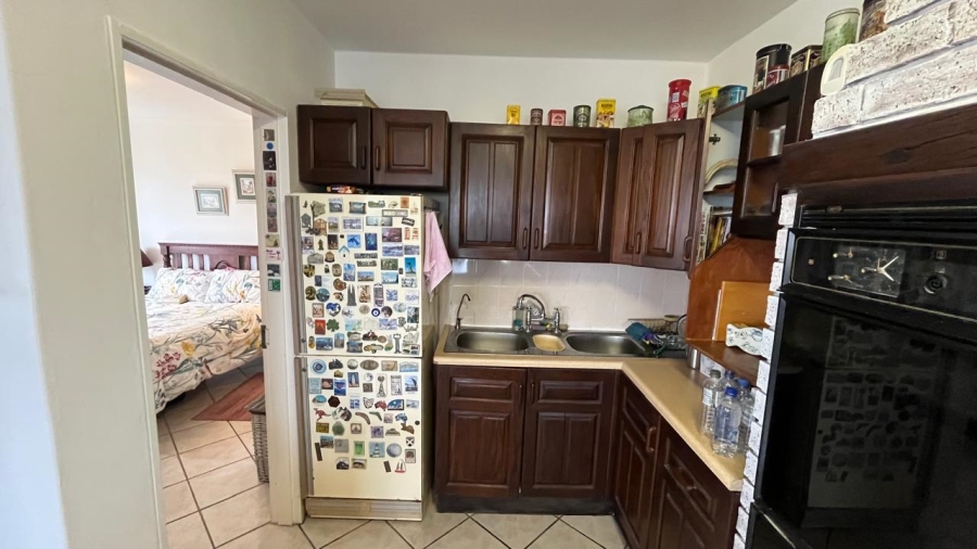 6 Bedroom Property for Sale in Oyster Bay Eastern Cape
